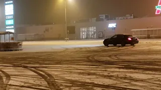 W213 E220d 4MATIC drifting on snow
