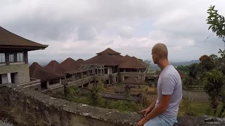 Massive Abandoned Hotel in Bali | Ghost Palace Hotel, Indonesia 🇮🇩