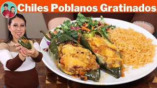 CHILES Poblanos ASADOS RELLENOS de CARNE ASADA bien GRATINADOS |