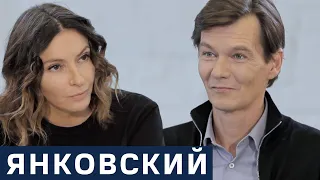 Филипп Янковский об МХТ после Табакова, роли Ивана Денисовича и любви к Фандере после 30 лет брака