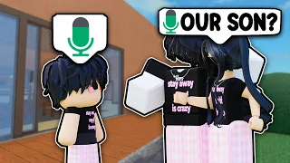 Matching AVATARS As A BABY In MM2 VOICE CHAT 4... (Murder Mystery 2)