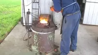 Melting cast iron for my projects