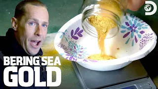 Huge Last Minute Gold Find Saves Kris's Whole Team | Bering Sea Gold