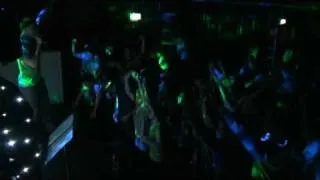 SurreyDJ Ltd Kids Discos Childrens Entertainer School Disco Surrey.mpg