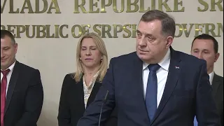 Dodik: Šmit izmišlja susrete sa mnom