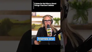 Mel Robbins Motivation: How To Stop Giving A Sh*t About Things That Don't Matter 👀  #shorts