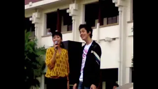 DESY RATNASARI DAN IRWANSYAH NYANYI DI SURABAYA TAHUN 2008