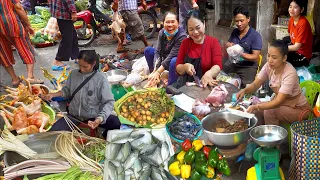 Cambodian Mixed Market Food In Phnom Penh - Chicken, fish, Pineapple, Prawn, & More