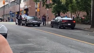 Jensen Ackles and Jared Padalecki filming in Hamilton Str. Vancouver (1/09/2016)