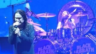 Black Sabbath - Under the Sun/Every Day Comes and Goes - live in Zurich 20.6.2014