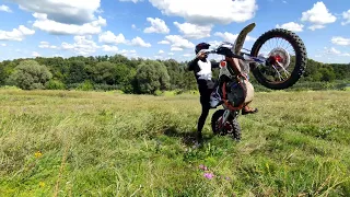 Учусь баланс вилли на ЕНДУРО🚀🔥#enduro#баланс#300cc#вилли#2023#reels#motovlog#cross#стант