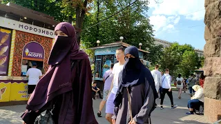 Kiev summer walk, beautiful Ukrainian girls. Kyiv streets