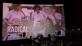 Eugenio Derbez introduces the movie RADICAL to a very happy crowd! (In Spanish)