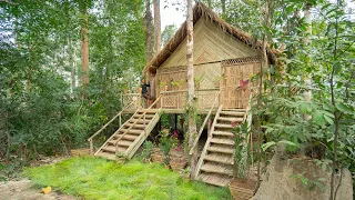 Girl Living Off Grid Built The Most Beautiful Bamboo Villa in the Wood, Builder Girl