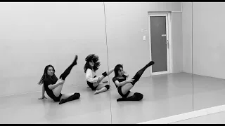 DANGEROUS WOMAN - Ariana Grande | choreography mimyo | dance cover