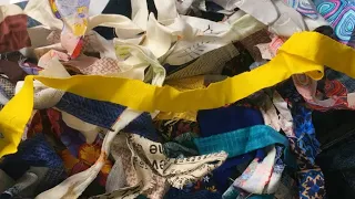 A new idea where to use old jeans and strips of waste fabric DIY master class