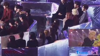 TWICE , IU Reaction To WINNER   REALLY REALLY Melon Music Awards 2017