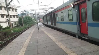 CSMT to KARJAT complete uncut train journey || 11007 csmt-pune deccan exp