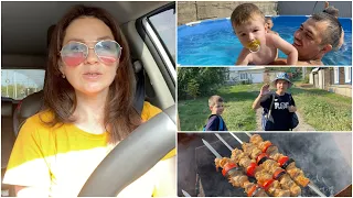 VLOG:  Подарки для дедушки / Огородные красоты /  Мама Вика