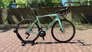 BIANCHI Specialissima Comp 105 Di2 2024 - walkaround