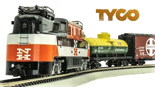 Vintage Tyco HO-Scale GG-1 New Haven Locomotive & Tyco Cars Electric Model Train Set Unboxing