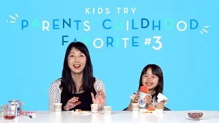 Suvi Tries Her Mom's Favorite Childhood Snack | Kids Try | HiHo Kids