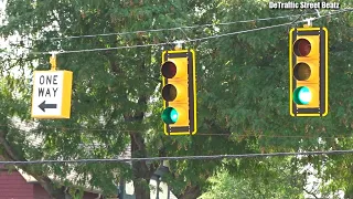 Traffic Lights After Upgrade | John R St & Holbrook Ave