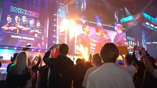 MAJOR VLOG (PART 2). NAVI TO THE FINAL. TALKING WITH FANS