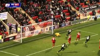 Leyton Orient 1-2 Peterborough Sky Bet League 1 Season 2014-15