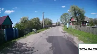 Through the Belarusian village of Tvarichevka - 2024.04.20 -  Roads of Belarus