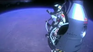 Felix Baumgartner's space leap - highlights