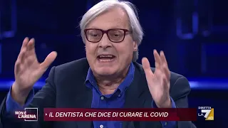 Covid, lo scontro tra Sgarbi e il virologo Pregliasco: "Hai distribuito in tv la paura per una ...