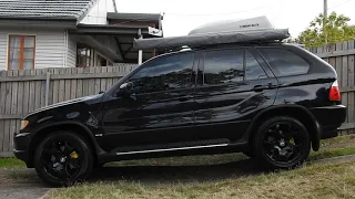 BMW X5 gets a Laptop for "Aussie Camp Ground" Video Editing.  Simple effective Install.