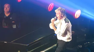 Paul McCartney - Golden Slumbers / Carry That Weight / The End (Las Vegas 2019) 1st night