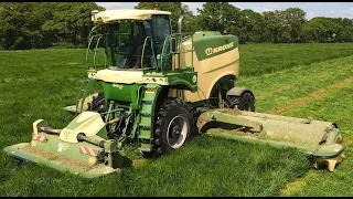 Silage 2023. Krone Big M 450 Mowing In Dorset