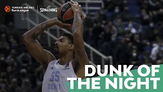 Spalding Dunk of the Night: Mickey spin and dunk!