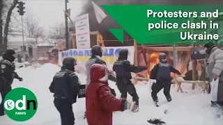 Protesters and police clash in Ukraine