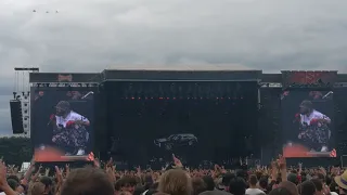 Limp Bizkit - take a look around /Graspop Metal Meeting 2018/ (A girl in a wheelchair on the stage)