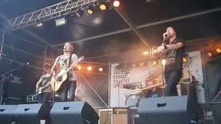 The New Shining - Can't Make Up My Mind LIVE @ Bevrijdingsfestival Utrecht