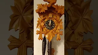 VID 27 Working Cuckoo Clock