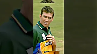 #sachintendulker epic reply to Glenn McGrath 🔥👿#cricket #cricketlover#sachintendulkar #short