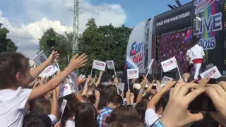 Нюша и MBAND - Попробуй... Почувствуй ( Coca-Cola ). Europa Plus Live 2016