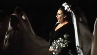 Montserrat Caballé. "Casta Diva" (Norma). Orange, 1974