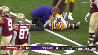 LSU DL Maason Smith injures himself while celebrating