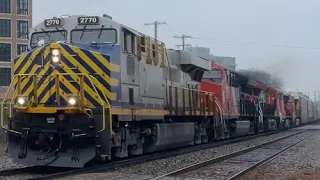 CN E251 in Royal Oak, MI! With five engines including CTRX leading and Canadian cab trialing