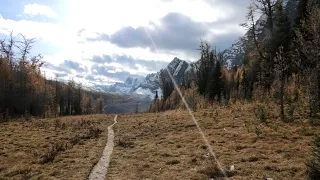 Hiking the ROCKWALL TRAIL | A Canadian Classic!