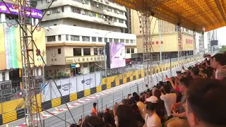 Piloto alemã voa na pista