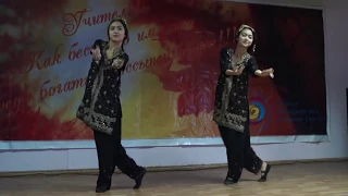 Уйгурский танец близняшек