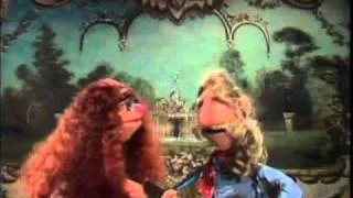 The Muppet Show - Henrietta's Wedding