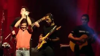 Beethovinho, Ronaldo e Manut tocando com Eduardo Costa